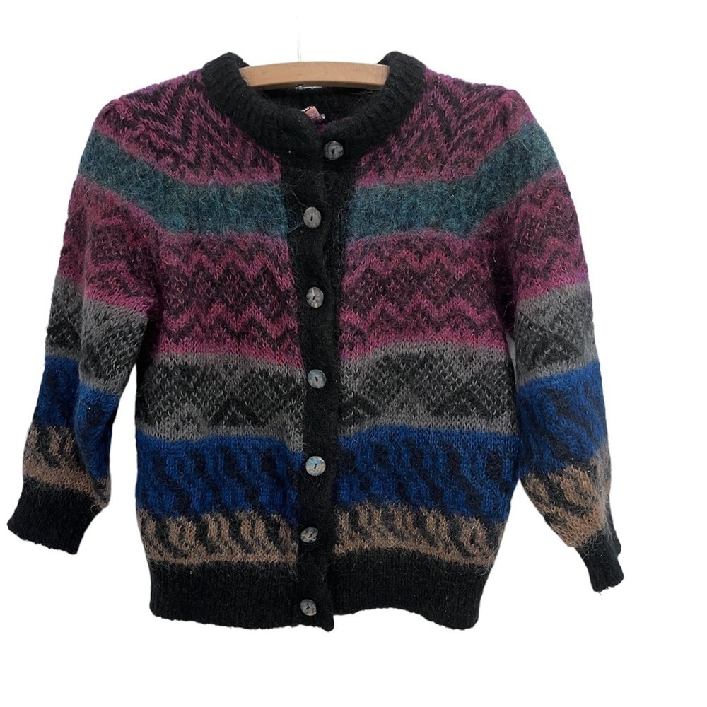 2/40$ Alison H vintage bottom down sweater
